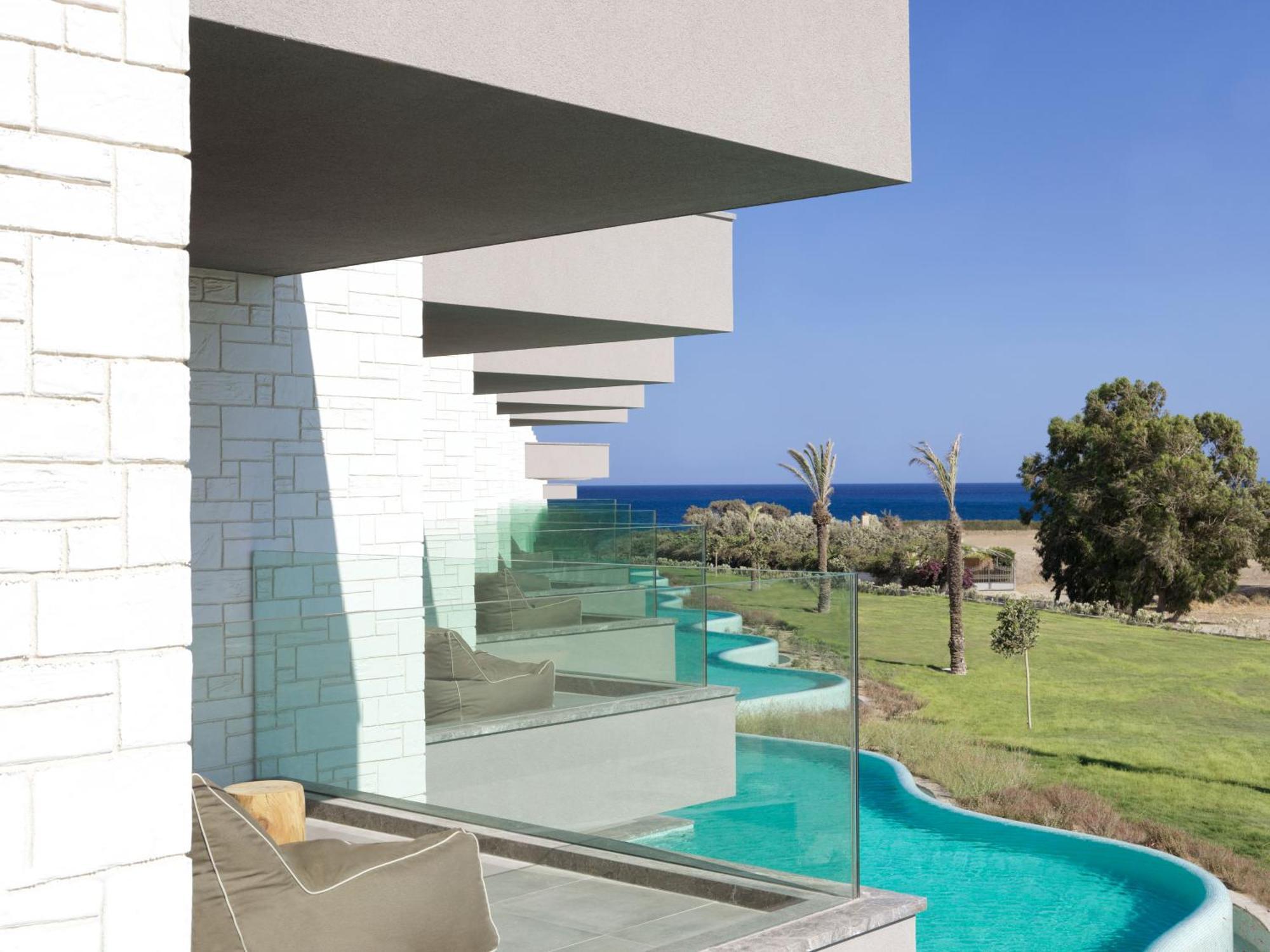 מלון Atlantica Dreams